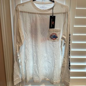 NWT Vineyard Vines long sleeve graphic T-shirt